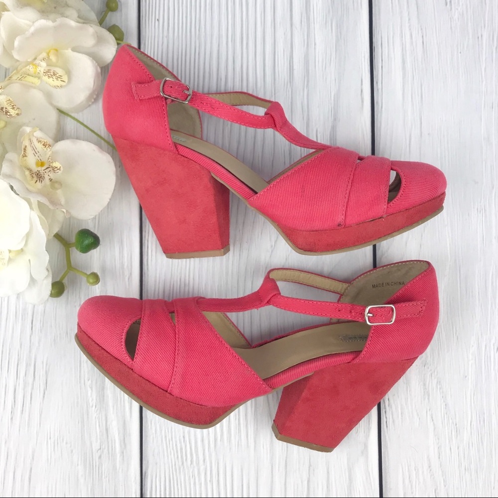 Urban Outfitters Pink Bella T-strap Hibiscus Heels